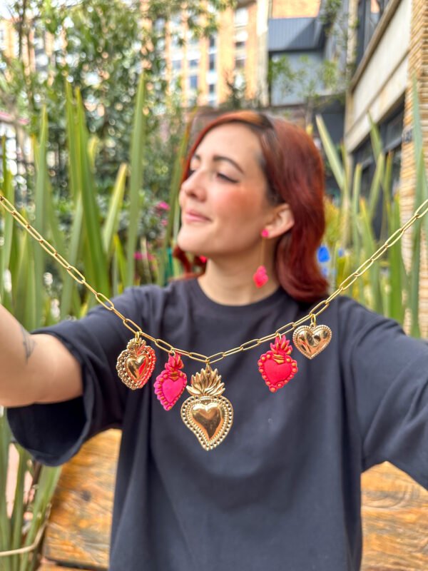 IMG_1710 Collar Sagrado Corazón