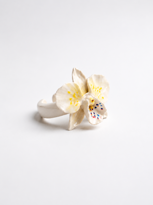 Earcuff Orquídea Mini