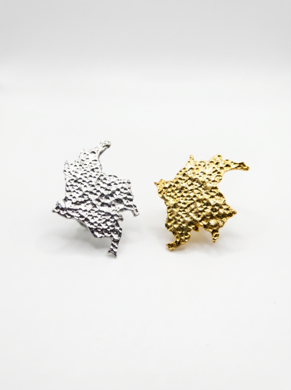 magnific__genera-estos-aretes-en-fondo-blanco-como-foto-con-__54598 Anillo Tierra Querida